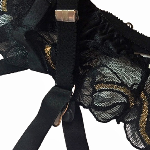 VINTAGE Formfit Garter Belt Black w/ Gold Lame Swirl Detail Metal Fasteners - Picture 10 of 13